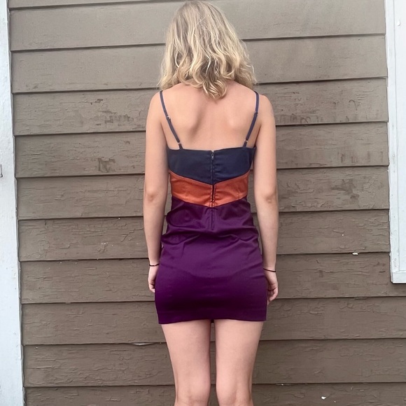 Jealous Tomato satin minidress! - Picture 3 of 4